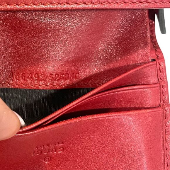 GUCCI GG MARMONT RED MATELASSÉ LEATHER CARD CASE WALLET - Picture 4 of 12